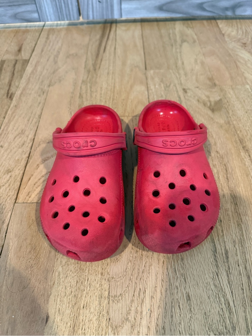 CROCS Kids Slip-On Clogs in Bright Red